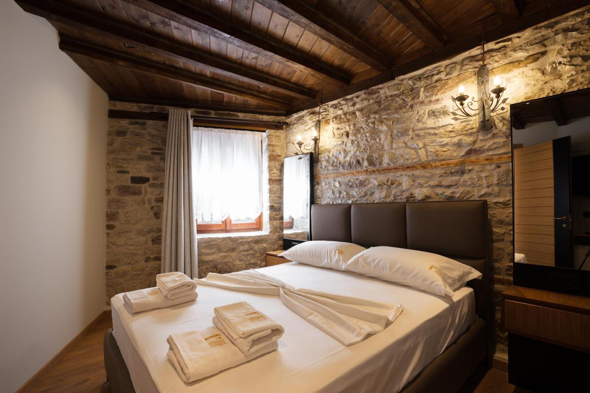 Furra Hotel Gjirokastër Exterior foto