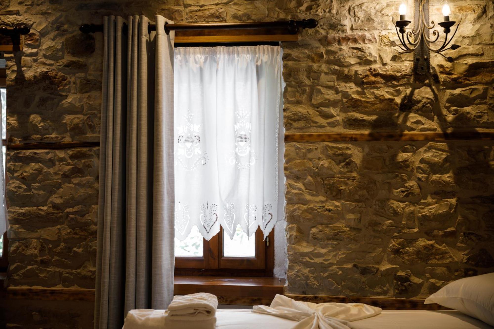 Furra Hotel Gjirokastër Exterior foto