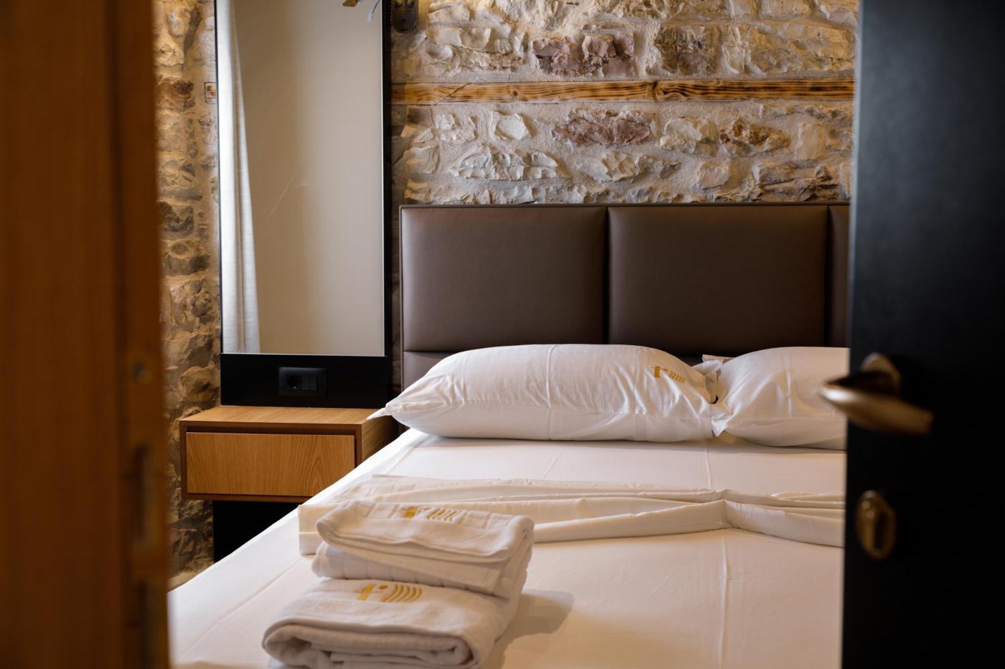 Furra Hotel Gjirokastër Exterior foto