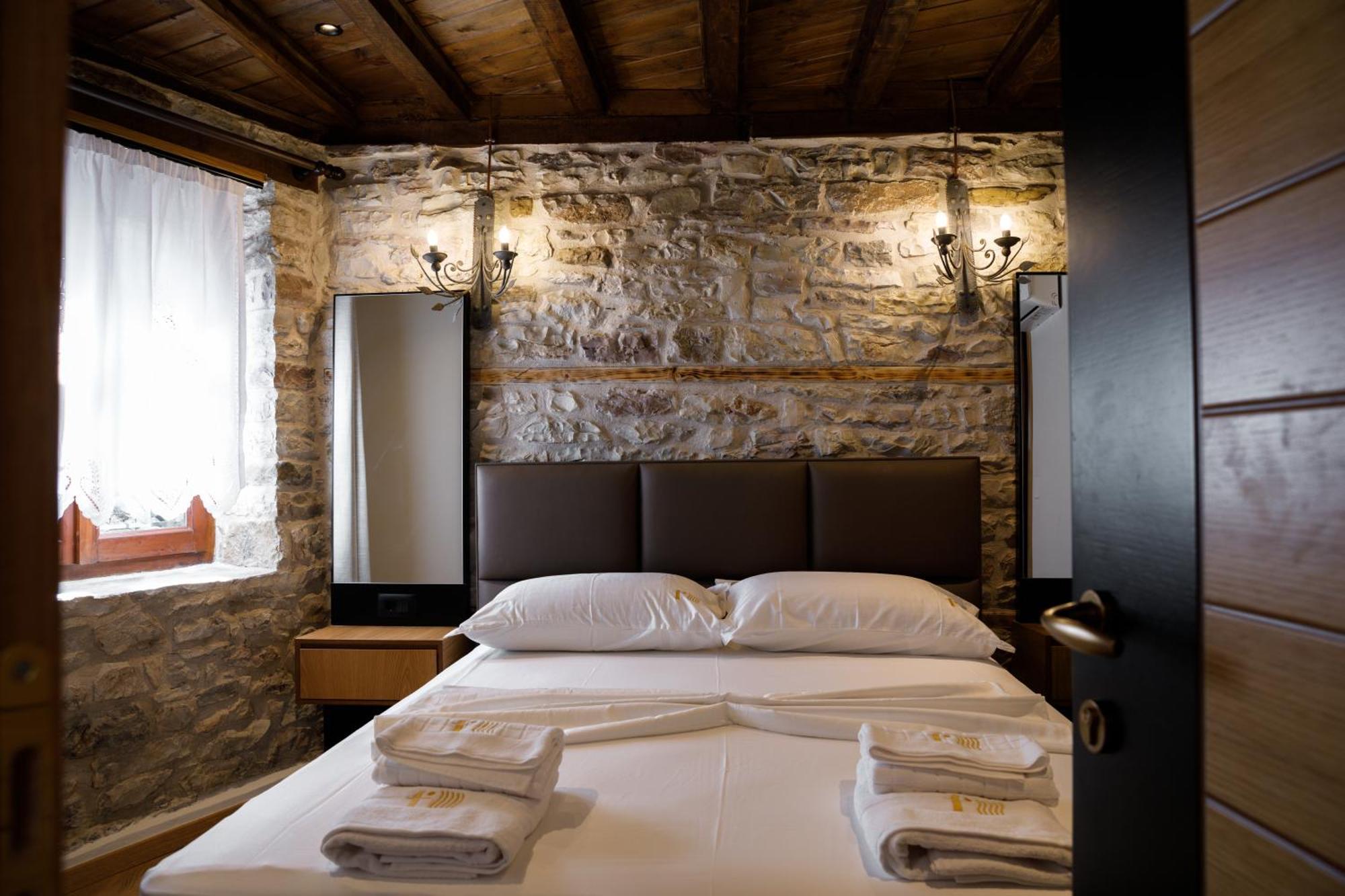 Furra Hotel Gjirokastër Exterior foto