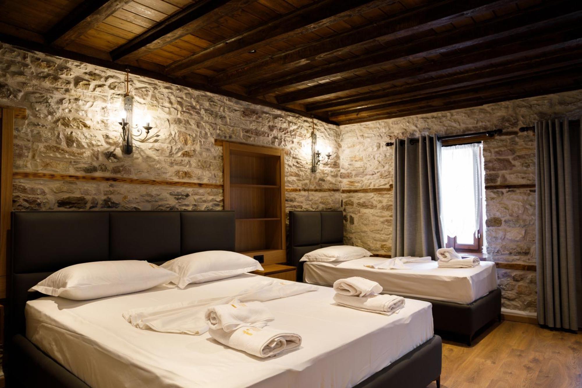 Furra Hotel Gjirokastër Exterior foto